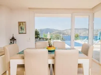 Kalkan Elvira * Kaș