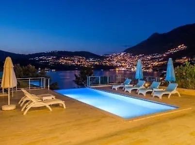 Kalkan Elvira * Kas